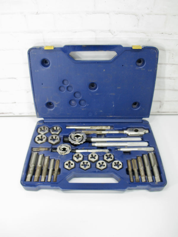 Irwin 97606 66 Piece Tap And Die Combination Set