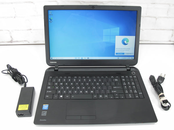 Toshiba Satellite C55-B5101 2.16GHz 500GB 4GB RAM Windows 10 Home Laptop