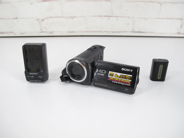 Sony HDR -CX100 AVCHD HD Handycam High Def Camcorder w/ 10x Optical Zoom