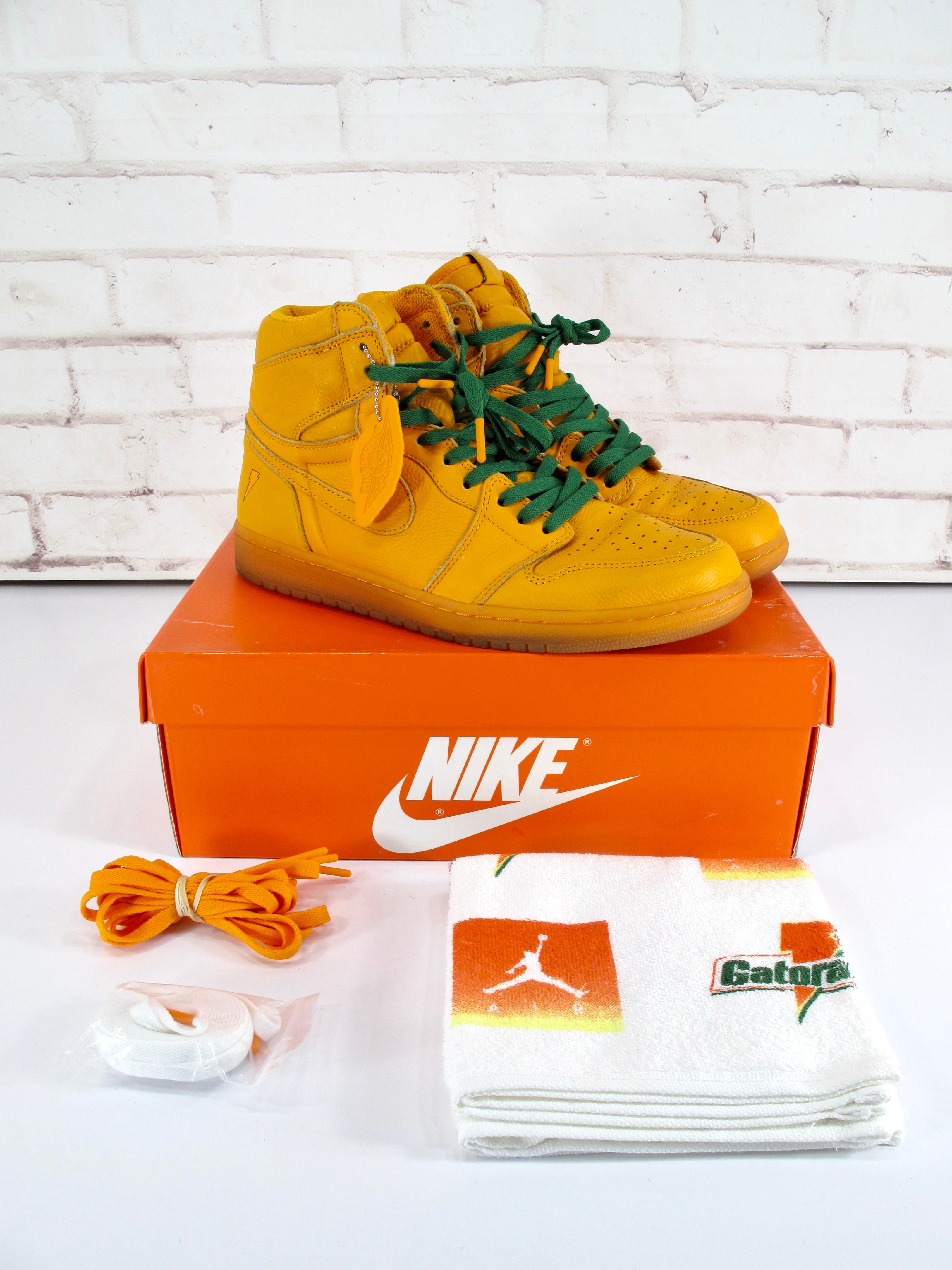 Jordan 1 hotsell gatorade orange laces