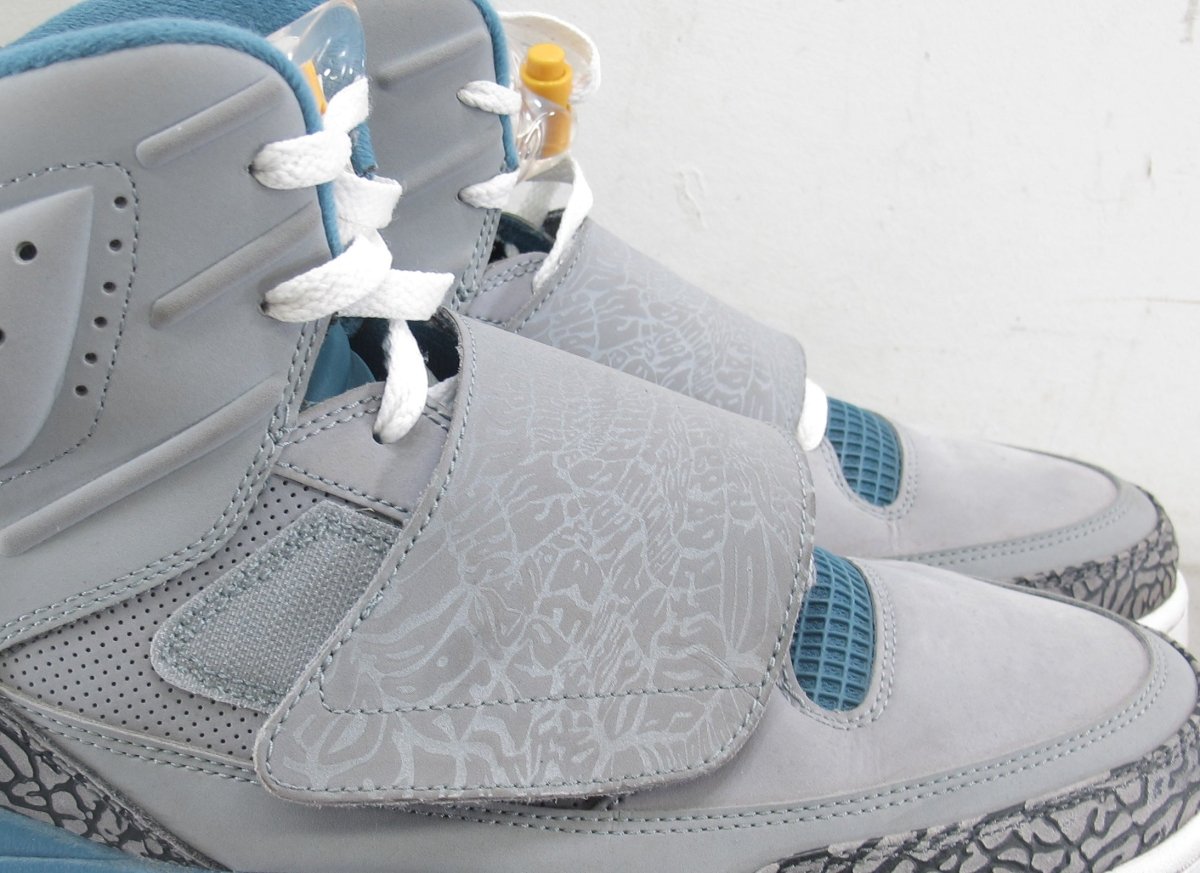 Uez Shos Clothing | Shoes – ZeereeZ