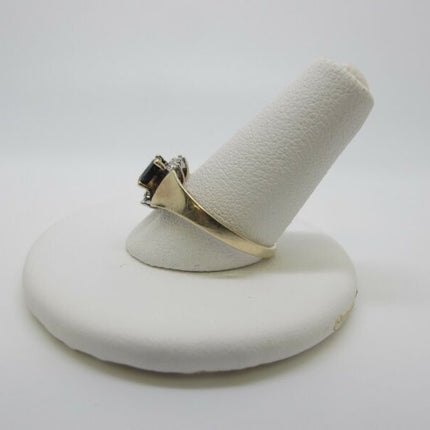 10K Yellow Gold Size 7 Natural Dark Blue Sapphire w/ Diamond Accent Ring - ZeereeZ