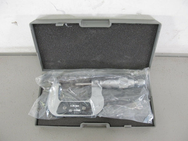 25 - 50mm 0.01mm Grad. Metric Outside Micrometer Machinist Caliper - ZeereeZ