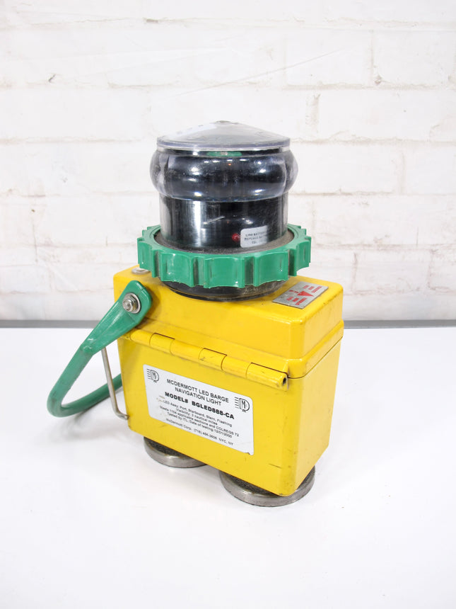 Mcdermott Light BGLED888-STAR Green Starboard LED Barge Navigation Light