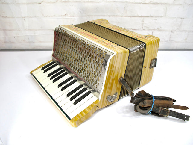 Hohner Student II Vintage 25 Key 12 Bass Accordion Germany