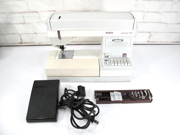 PFAFF Tipmatic 1151 Zig Zag Sewing Machine