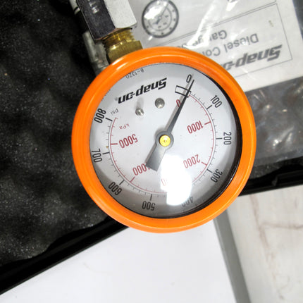 Snap On MT33C Diesel Compression Gauge W/ Extra Adapter