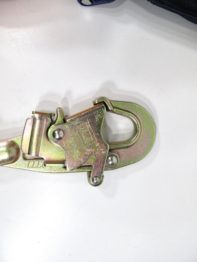3M™ DBI-SALA® Nano-Lok™ Edge 8 ft. Cable SRL with Swivel Snap Hook - 3500293
