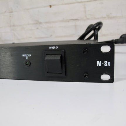 Furman M-8x Professional Equipment 8 Outhlet Rack Power Conditioner Surge Protector