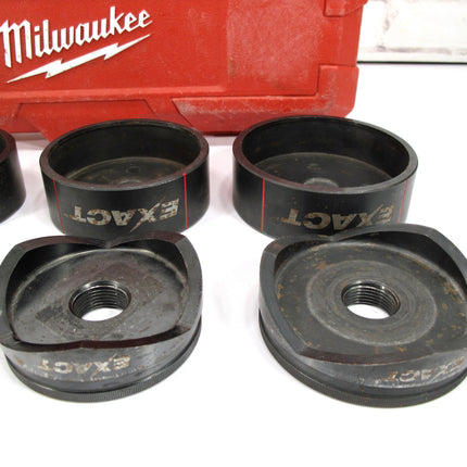 Milwaukee 49-16-2695 Exact 2-1/2 inch to 4 inch Knockout Set