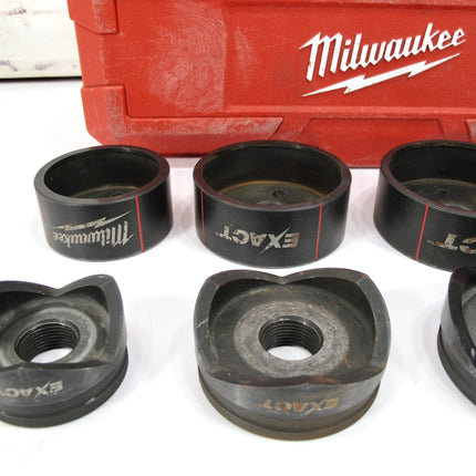 Milwaukee 49-16-2695 Exact 2-1/2 inch to 4 inch Knockout Set