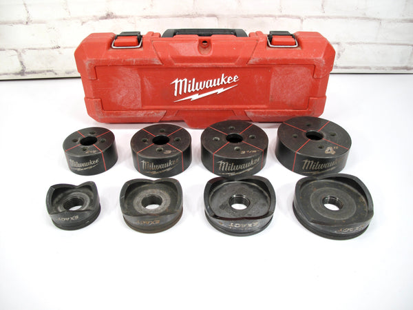 Milwaukee 49-16-2695 Exact 2-1/2 inch to 4 inch Knockout Set