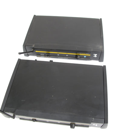 AKG SR 40 UHF High Quality Stationary Receiver Pair