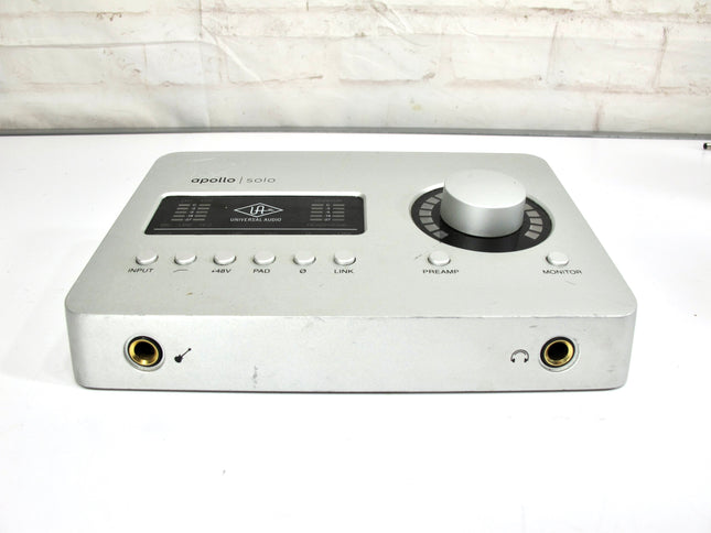 Universal Audio Apollo Solo Thunderbolt 3 Audio Recording Interface Silver