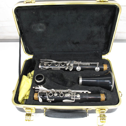 Selmer CL300 Bb Student Model Clarinet with Case