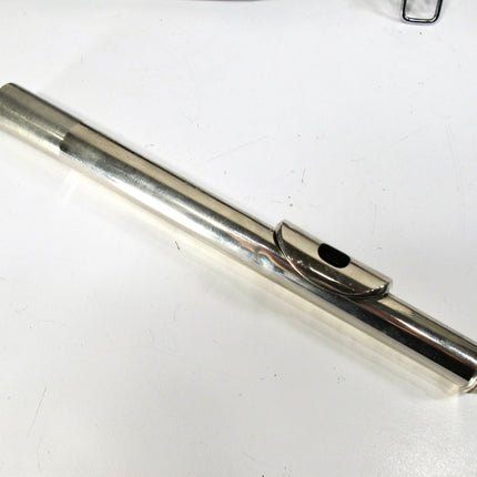 Yamaha YFL-225N Closed Hole Flute with Case