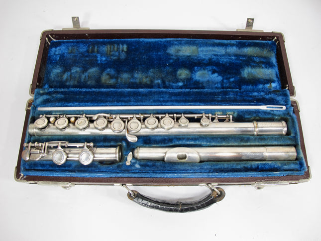 F.E. Olds and Sons Ambassador Closed Hole Student Flute