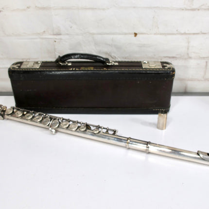 F.E. Olds and Sons Ambassador Closed Hole Student Flute
