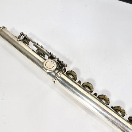F.E. Olds and Sons Ambassador Closed Hole Student Flute