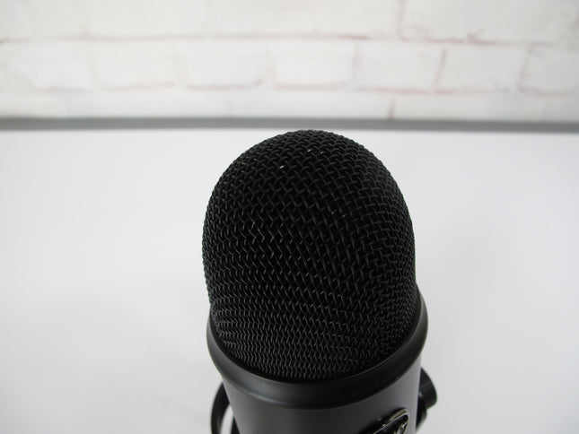 Blue Yeti Professional Multi-Pattern USB Condenser Microphone