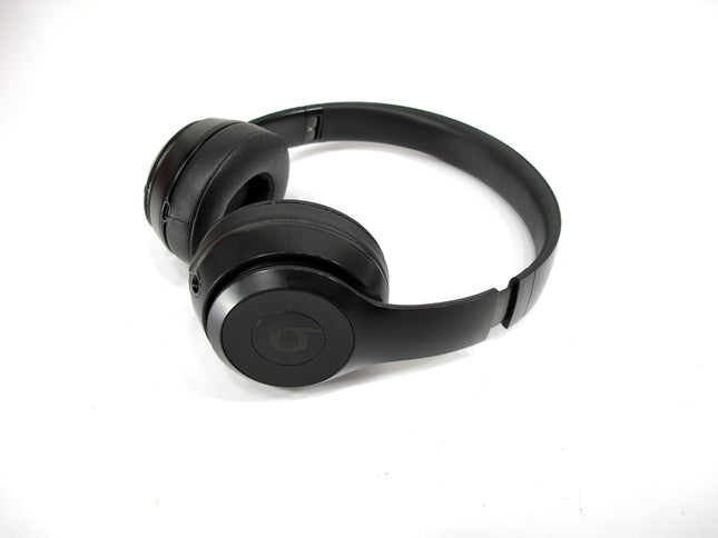 Beats by Dr. Dre Solo3 A1796 Wireless On-Ear Headphones Black