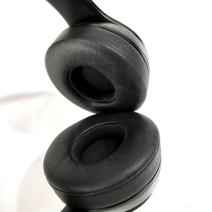 Beats by Dr. Dre Solo3 A1796 Wireless On-Ear Headphones Black