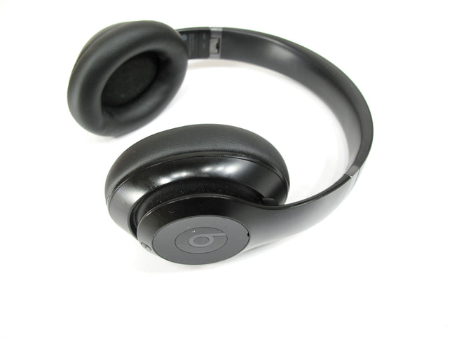 Beats Studio Pro Over Ear Noise Cancelling Headphones - Black - A2924