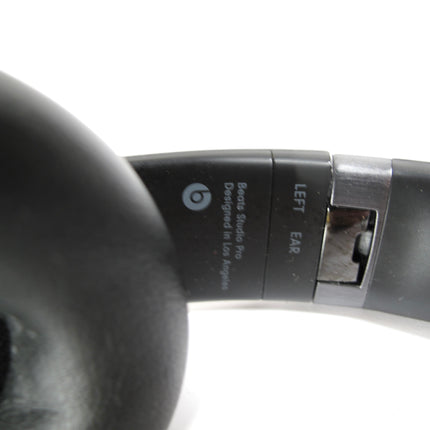 Beats Studio Pro Over Ear Noise Cancelling Headphones - Black - A2924
