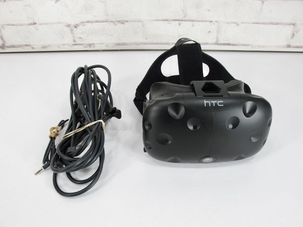 HTC Vive VR Virtual Reality Game System Headset Device