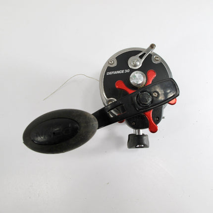 Penn Defiance 30 Star Drag High Speed 6.1 1 Conventional Casting Reel