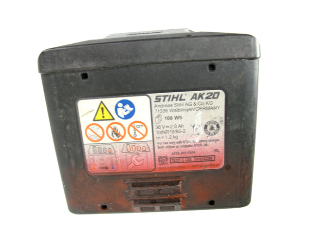 STIHL AK20 36-Volt Lithium-Ion Battery 4.0 Ah 144 Wh