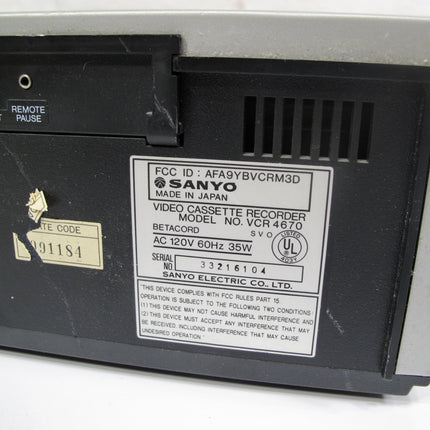 SANYO Betamax Betacord VCR 4670 Video Cassette Recorder Front Load