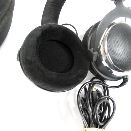 Beyerdynamic DT 880 Chrome Special Edition 250 ohm Stereo headphones