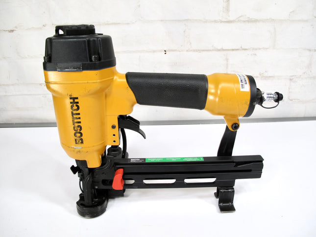 BOSTITCH SB150SLBC-1 3/4-Inch to 1-1/2-Inch Air Pneumatic Cap Stapler