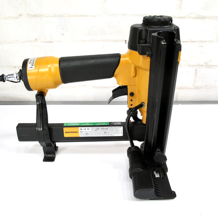 BOSTITCH SB150SLBC-1 3/4-Inch to 1-1/2-Inch Air Pneumatic Cap Stapler