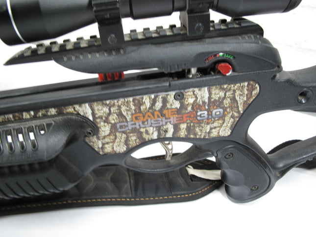 Barnett Game Crusher 3.0 Compound Crossbow 165 lb Draw 4x32 Scope