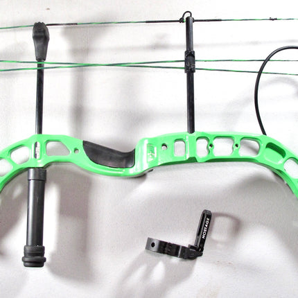 Diamond Prism Right Hand 5-55lbs.18"-30" Compound Hunting Bow  B12702