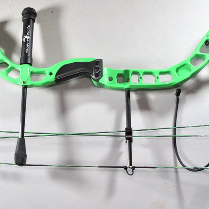 Diamond Prism Right Hand 5-55lbs.18"-30" Compound Hunting Bow  B12702