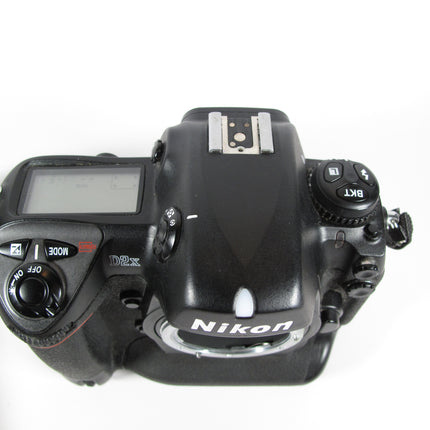 Nikon D2X 12.4MP Digital SLR Camera Body