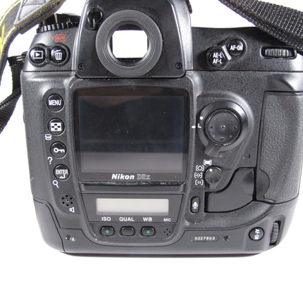 Nikon D2X 12.4MP Digital SLR Camera Body