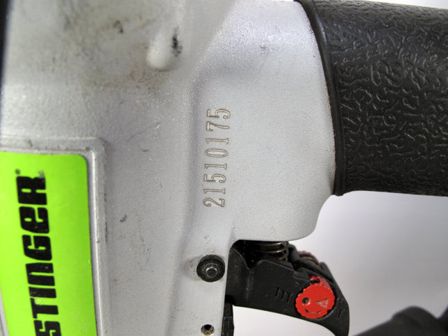 Stinger CS150B Compact 18-Gauge Roof Felt Foam House Wrap Cap Stapler