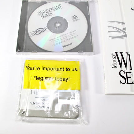 Microsoft  Windows NT Server 3.5 5.25" 3.5" Floppy CD Rom OS Unopened