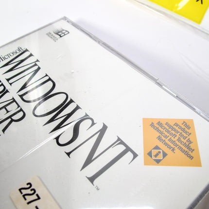 Microsoft  Windows NT Server 3.5 5.25" 3.5" Floppy CD Rom OS Unopened