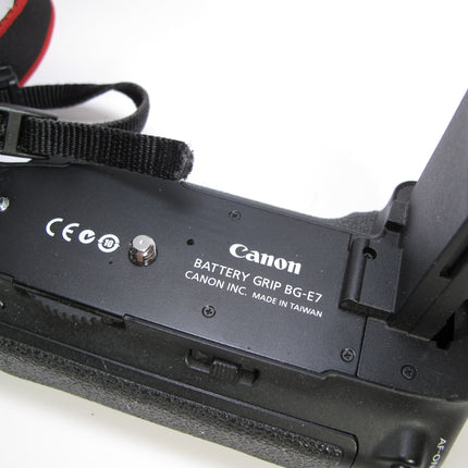 Canon EOS 7D 18.0MP Digital SLR DSLR Camera Body