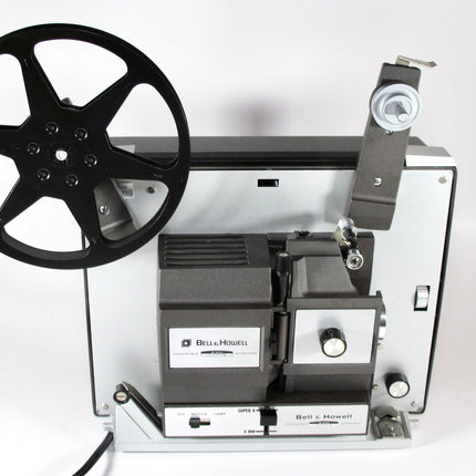 Bell & Howell 456A Super 8 & Stand 8mm w/ Original Box & Good Bulb