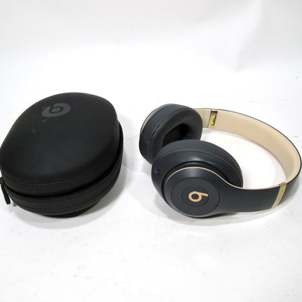 Beats Studio3 The Skyline Decade Collection Wireless Over-Ear Headphones Blue