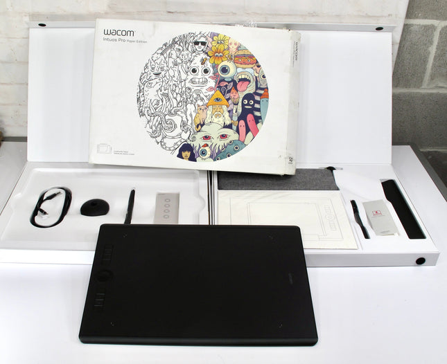 Wacom Intuos PTH860 Pro Paper Edition Creative Pen Large Graphics Drawing Tablet
