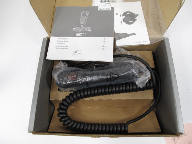 Garmin 010-01759-00 GHS 11 Up to 36 miles IP54 Wired Remote VHF Handset