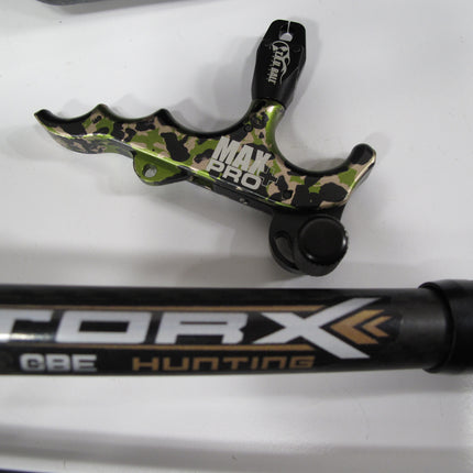 BlackOut Intrigue XST RH Compound Bow Package Camo Pattern 30/70# 19/31”