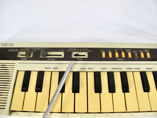 Casio CK-10 1980s Electronic Keyboard Synthesizer with Radio RARE Japan